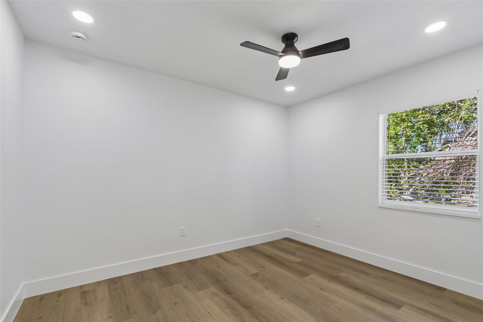 4790 SHORE ACRES BLVD NE, ST PETERSBURG, FL, 33703