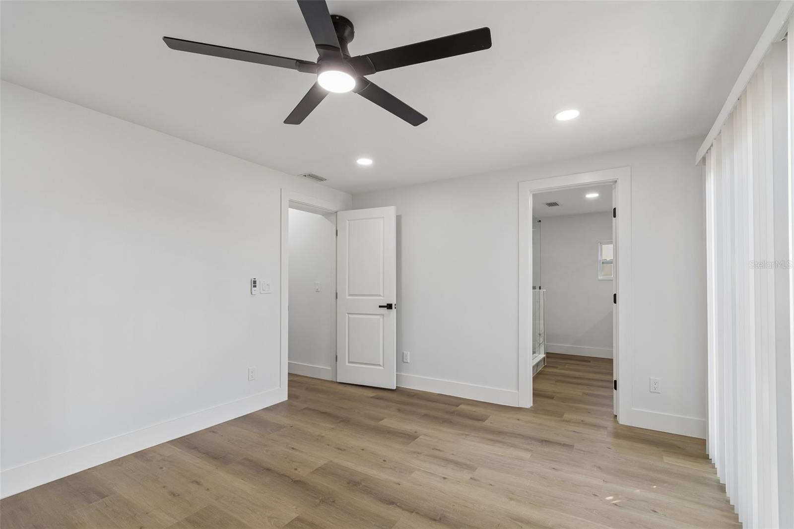 4790 SHORE ACRES BLVD NE, ST PETERSBURG, FL, 33703