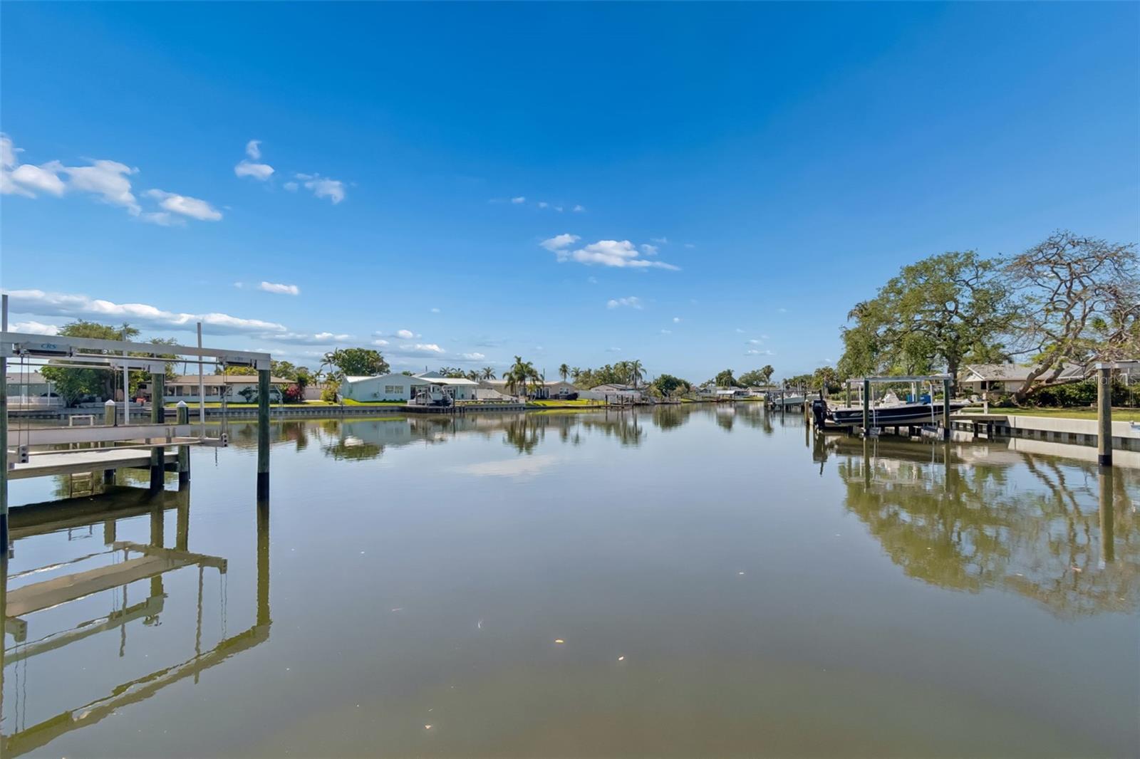 4790 SHORE ACRES BLVD NE, ST PETERSBURG, FL, 33703