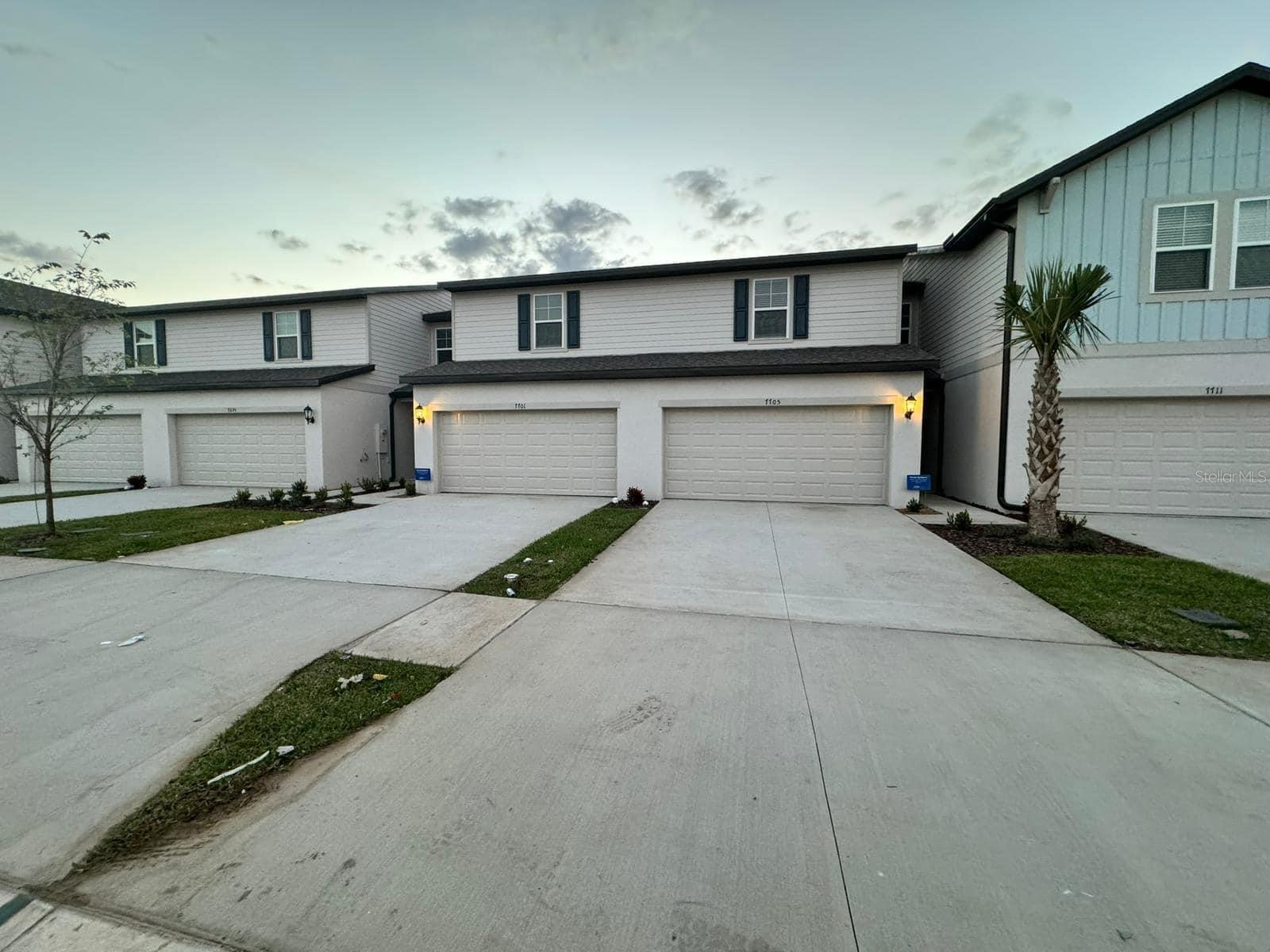 7693 IMAGINATION PL, WESLEY CHAPEL, FL, 33545