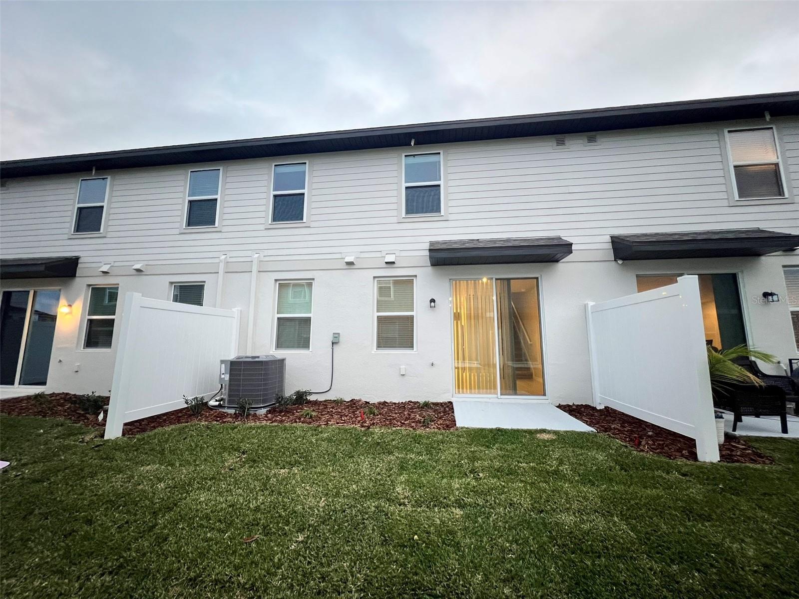 7693 IMAGINATION PL, WESLEY CHAPEL, FL, 33545