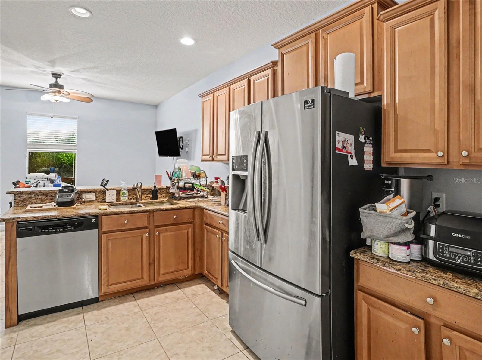 1042 HARMONY LN, CLERMONT, FL, 34711