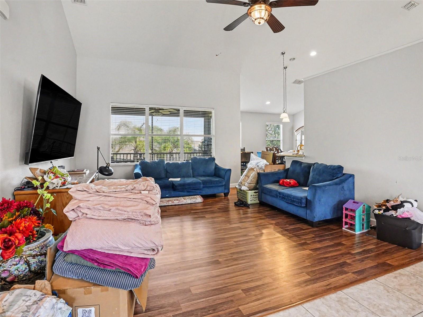 1042 HARMONY LN, CLERMONT, FL, 34711