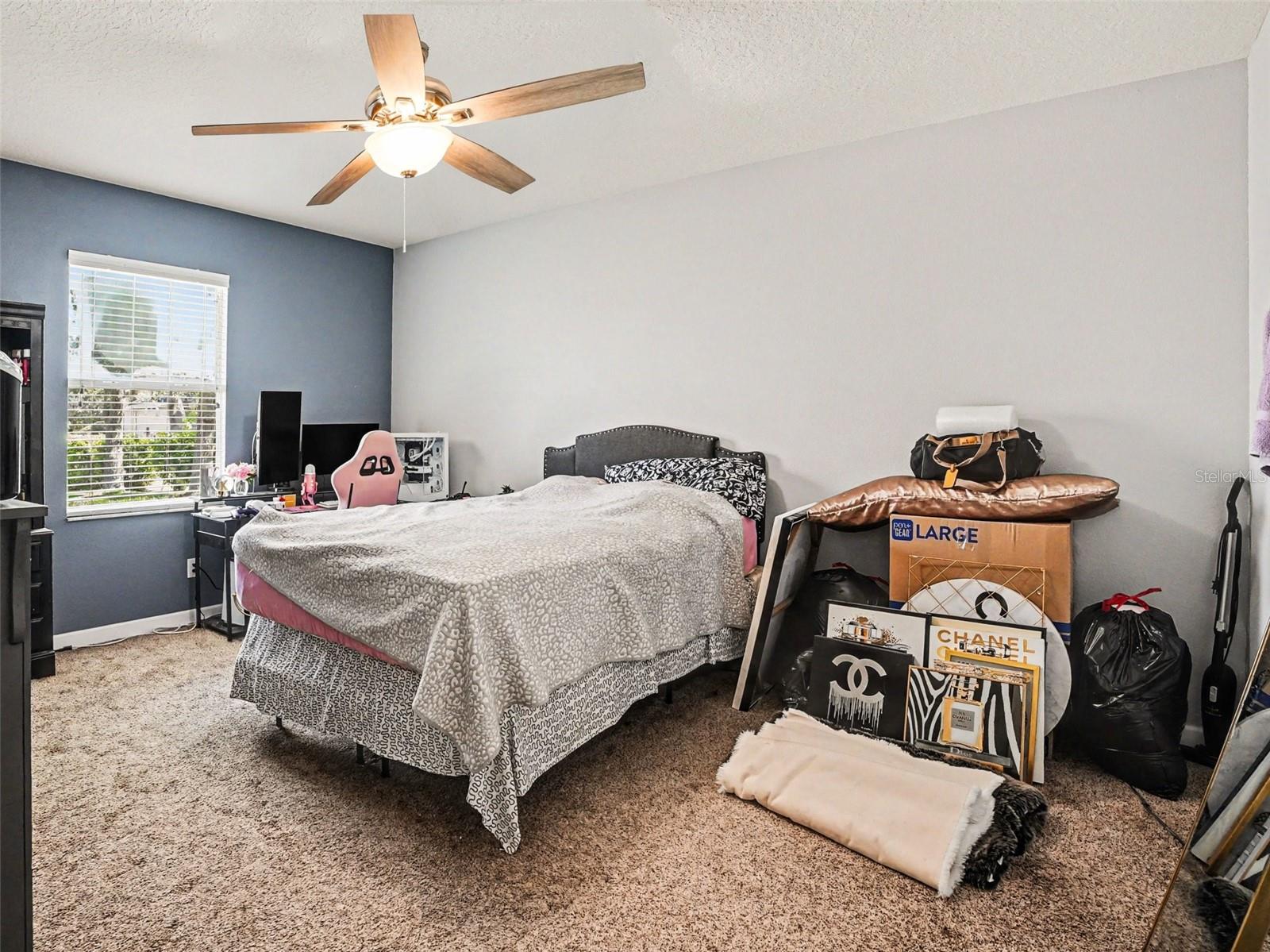 1042 HARMONY LN, CLERMONT, FL, 34711