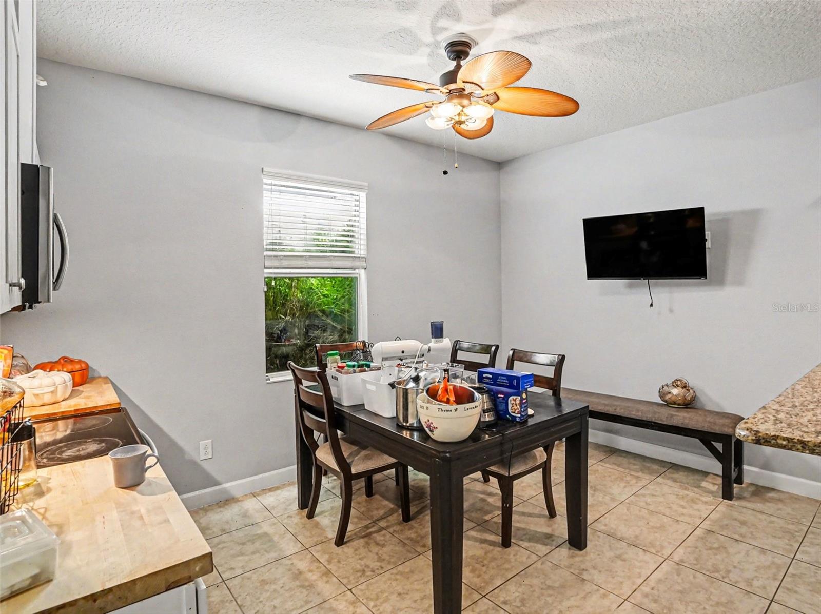 1042 HARMONY LN, CLERMONT, FL, 34711