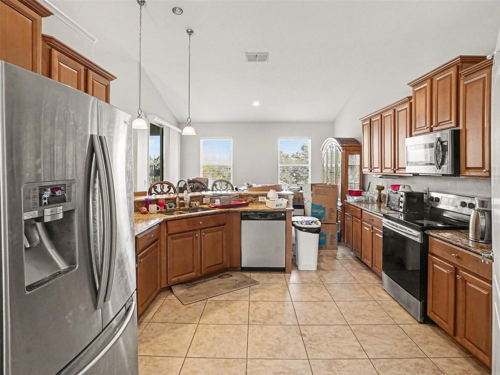 1042 HARMONY LN, CLERMONT, FL, 34711