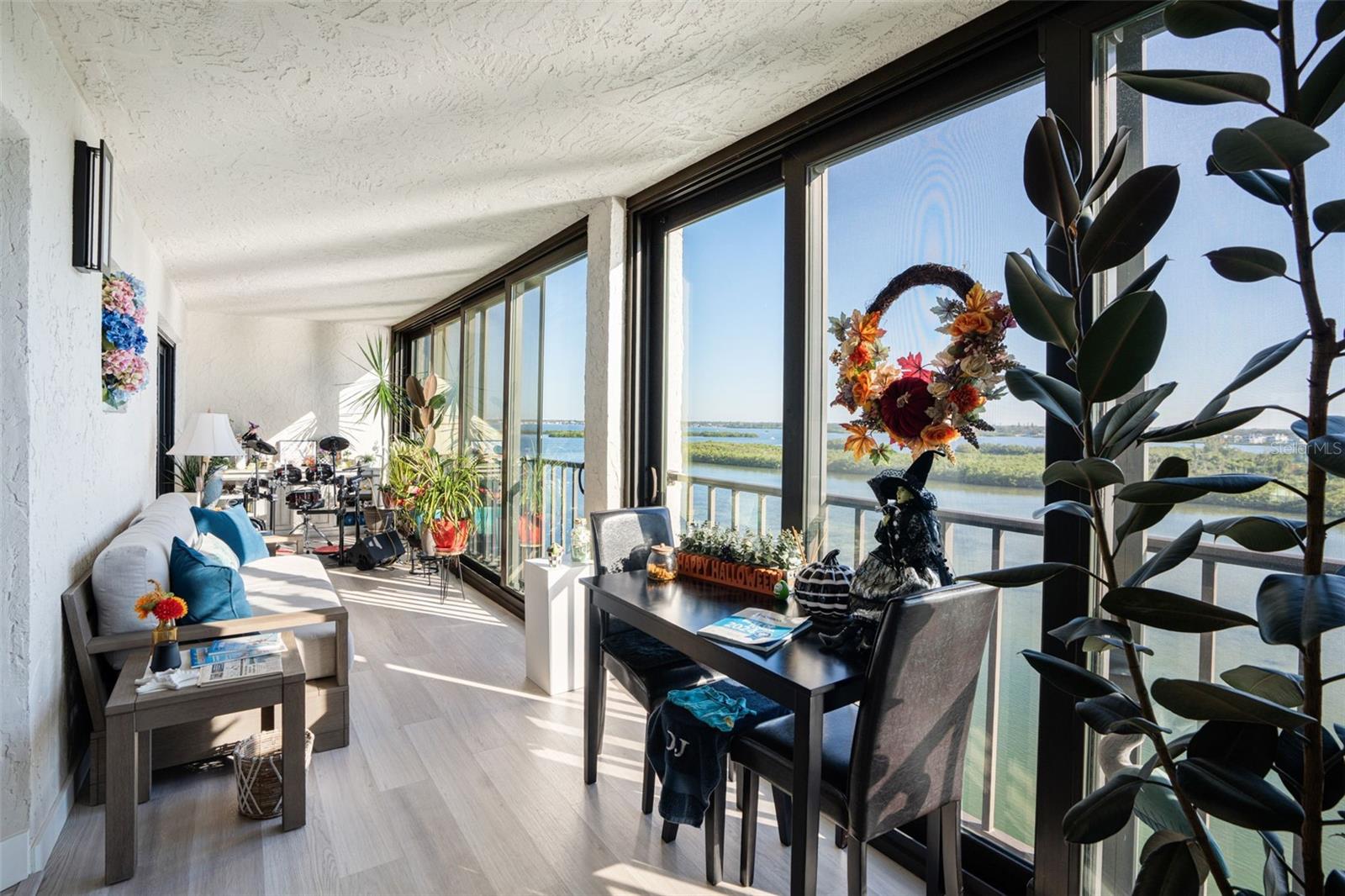 9397 MIDNIGHT PASS RD #905, SARASOTA, FL, 34242