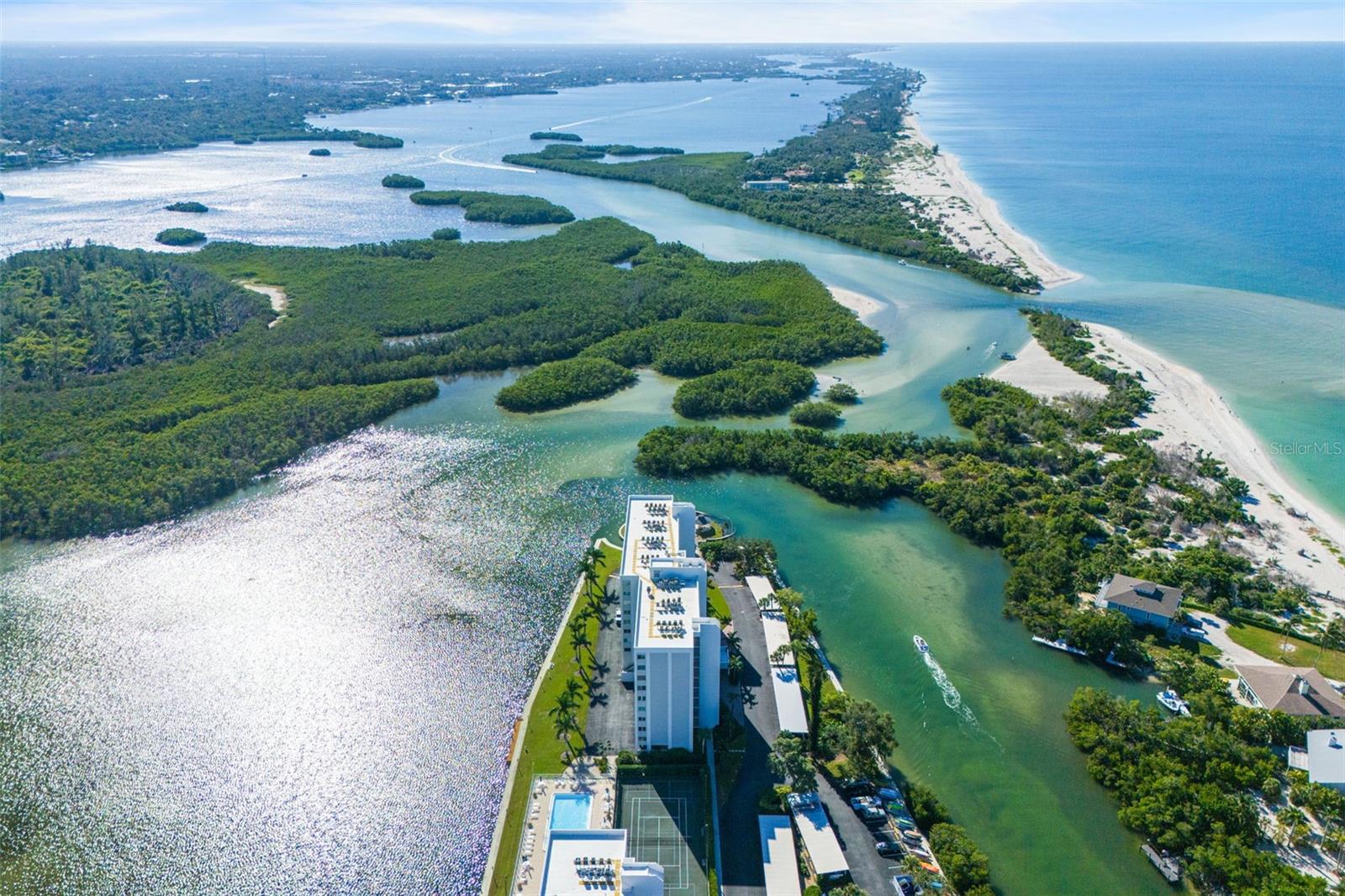 9397 MIDNIGHT PASS RD #905, SARASOTA, FL, 34242