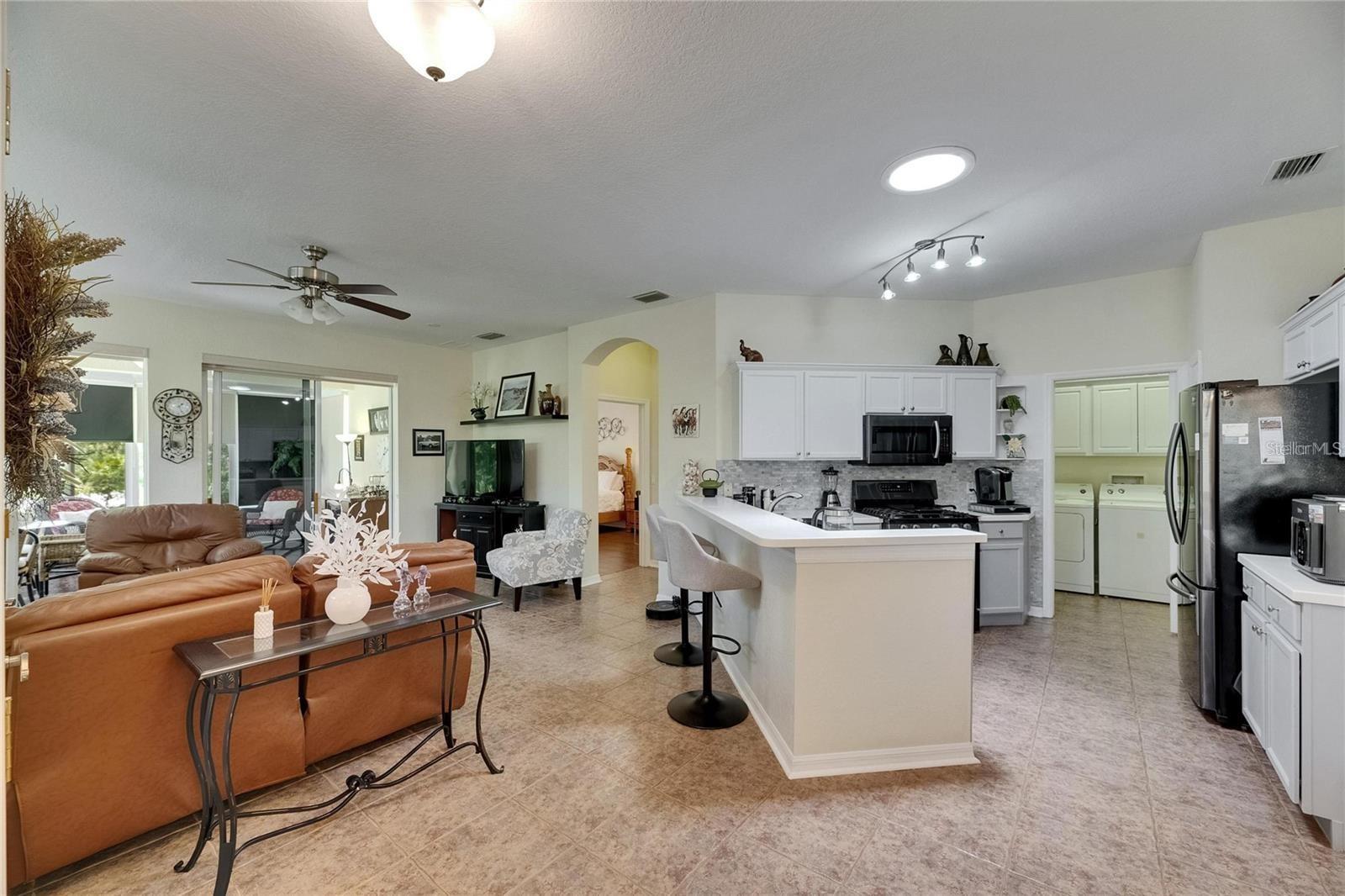 2068 SIFIELD GREENS WAY, SUN CITY CENTER, FL, 33573