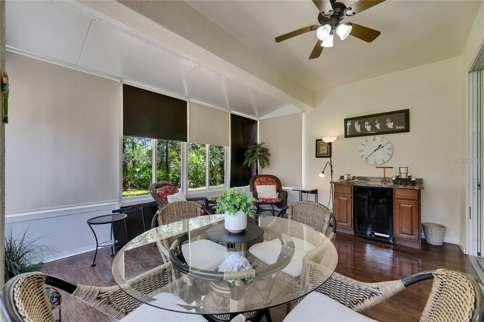 2068 SIFIELD GREENS WAY, SUN CITY CENTER, FL, 33573