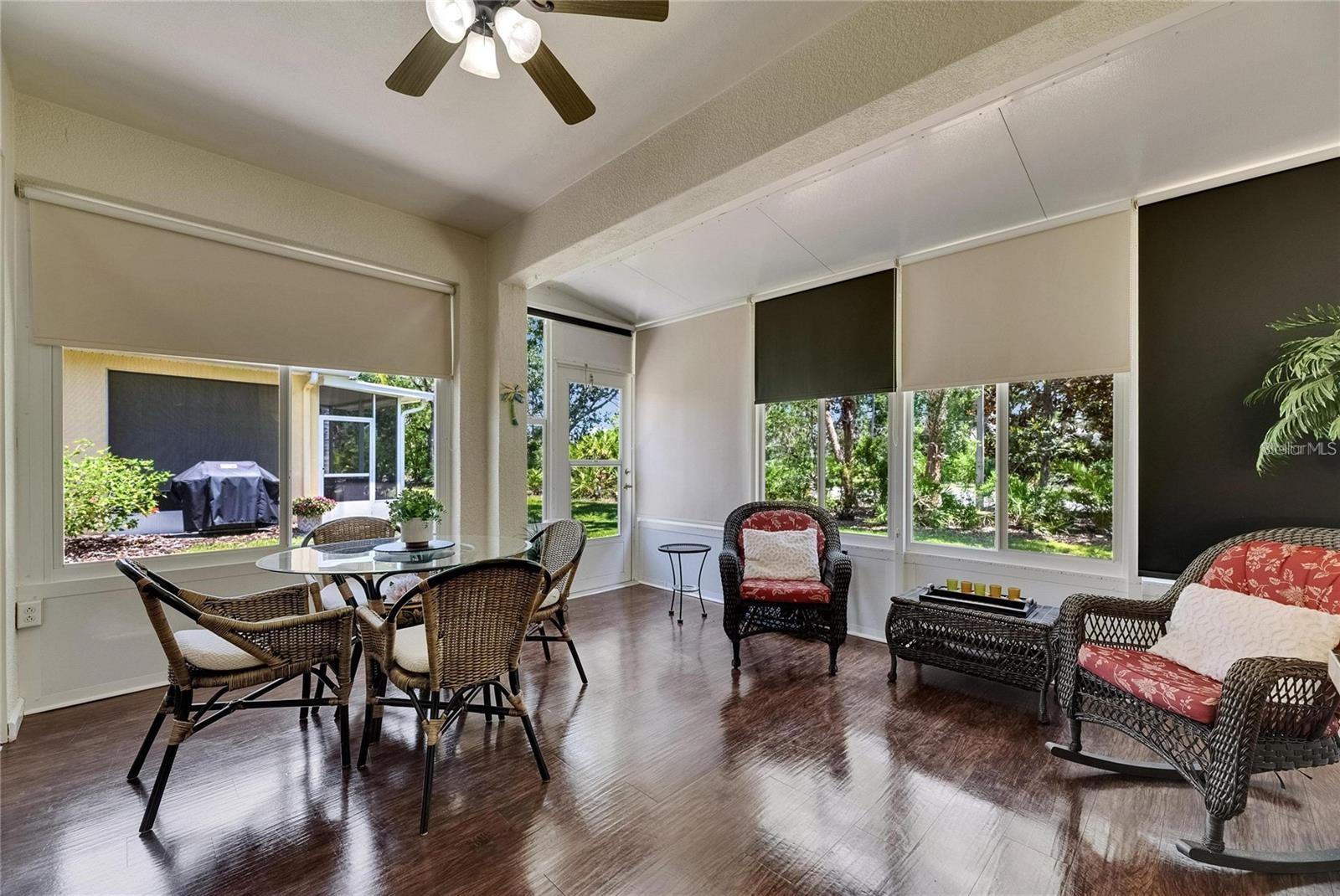 2068 SIFIELD GREENS WAY, SUN CITY CENTER, FL, 33573