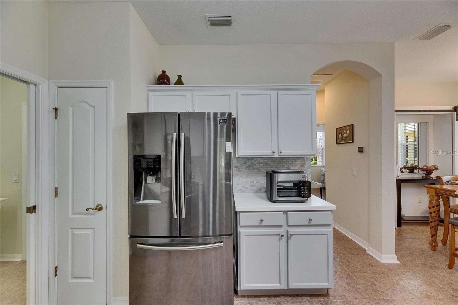 2068 SIFIELD GREENS WAY, SUN CITY CENTER, FL, 33573