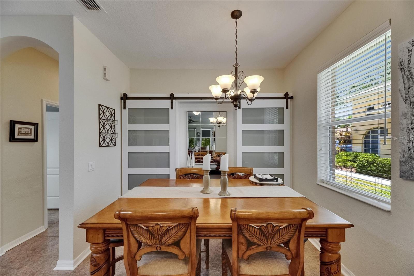 2068 SIFIELD GREENS WAY, SUN CITY CENTER, FL, 33573