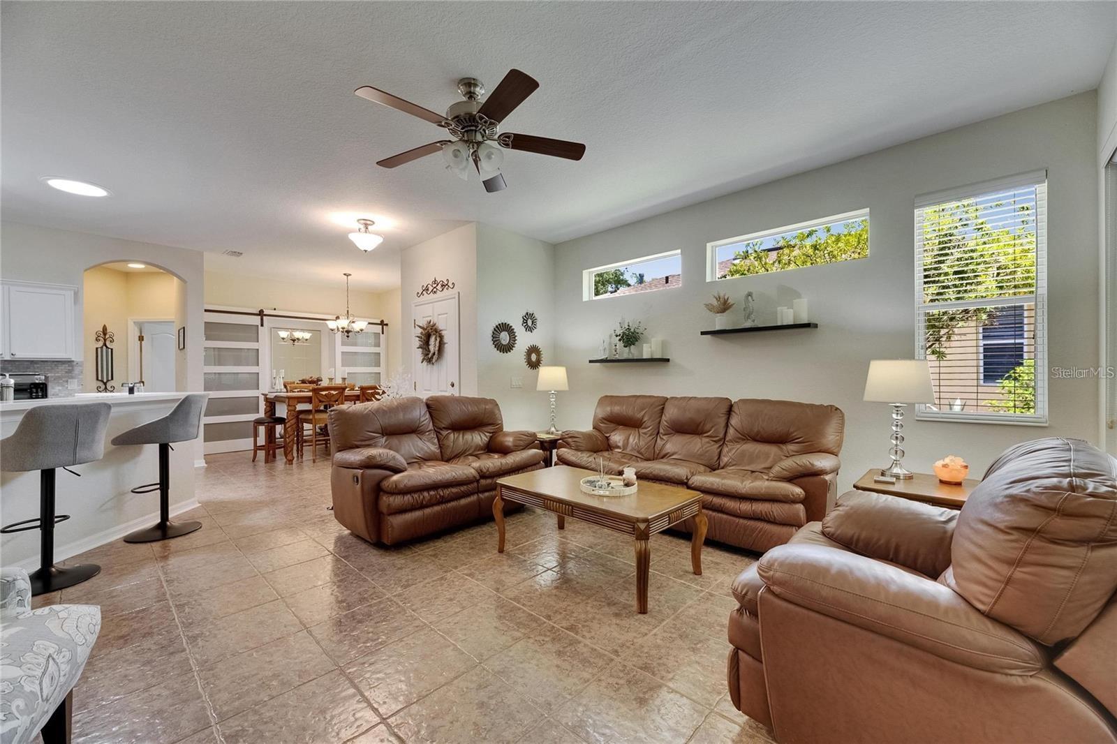 2068 SIFIELD GREENS WAY, SUN CITY CENTER, FL, 33573