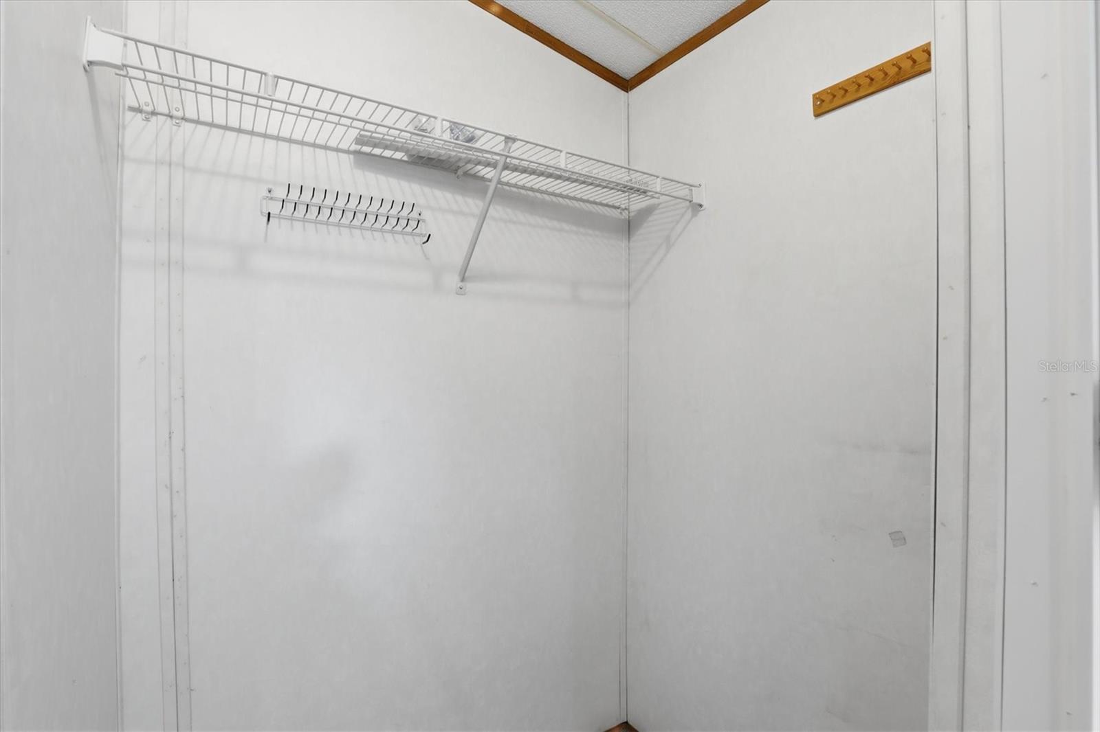 6169 WAVERLY RD, WEEKI WACHEE, FL, 34607