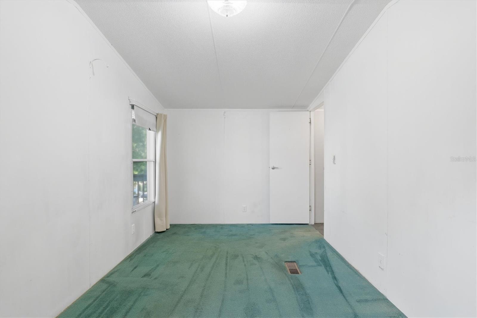 6169 WAVERLY RD, WEEKI WACHEE, FL, 34607