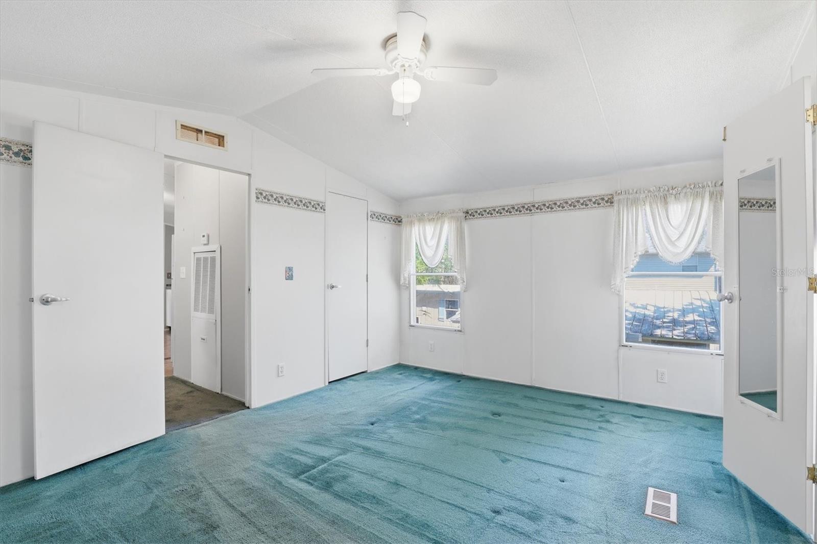 6169 WAVERLY RD, WEEKI WACHEE, FL, 34607