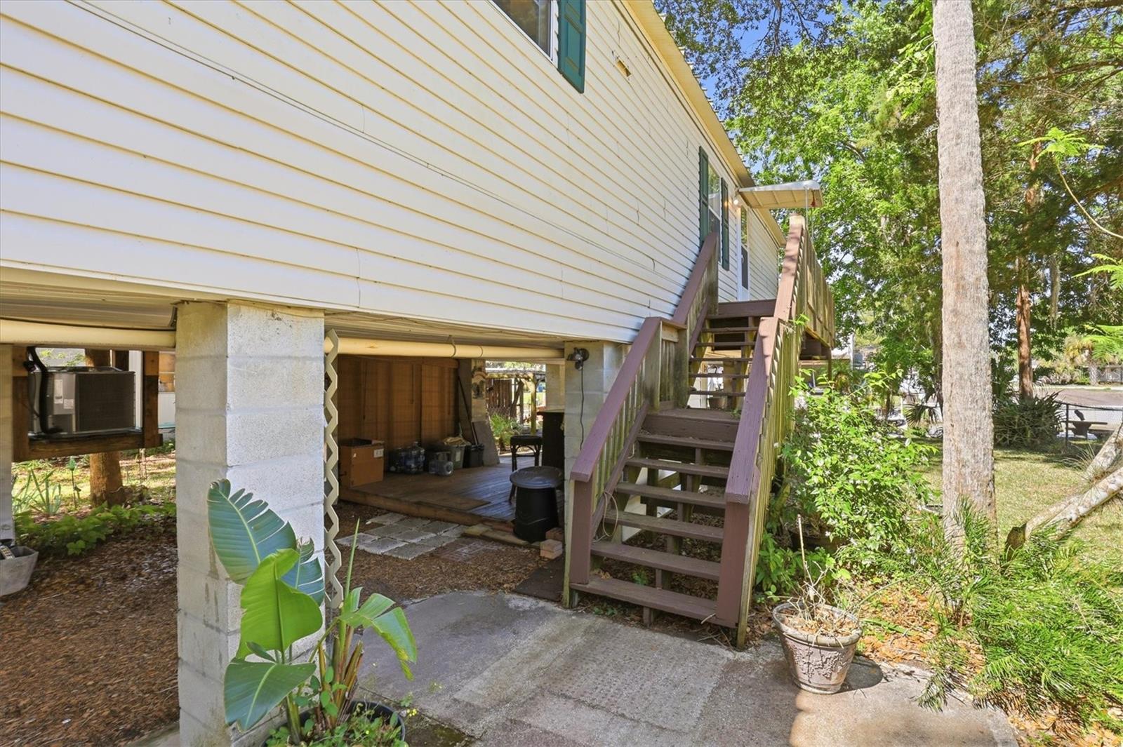 6169 WAVERLY RD, WEEKI WACHEE, FL, 34607