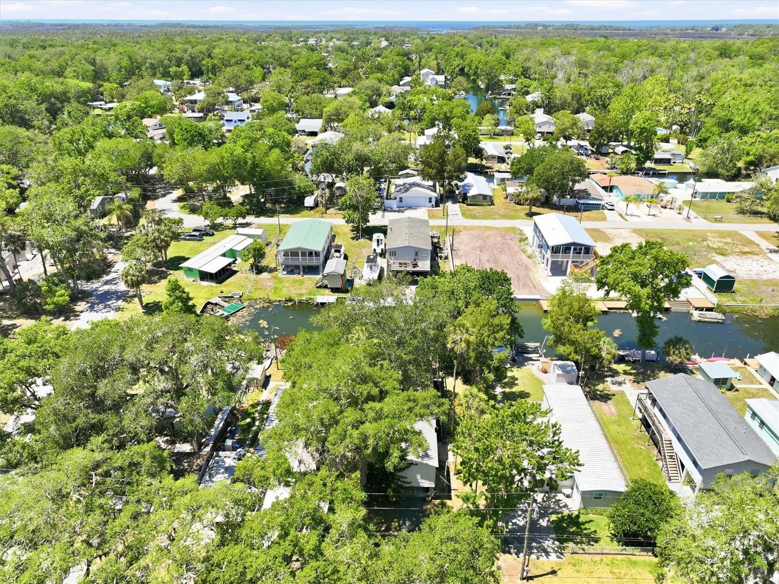 6169 WAVERLY RD, WEEKI WACHEE, FL, 34607