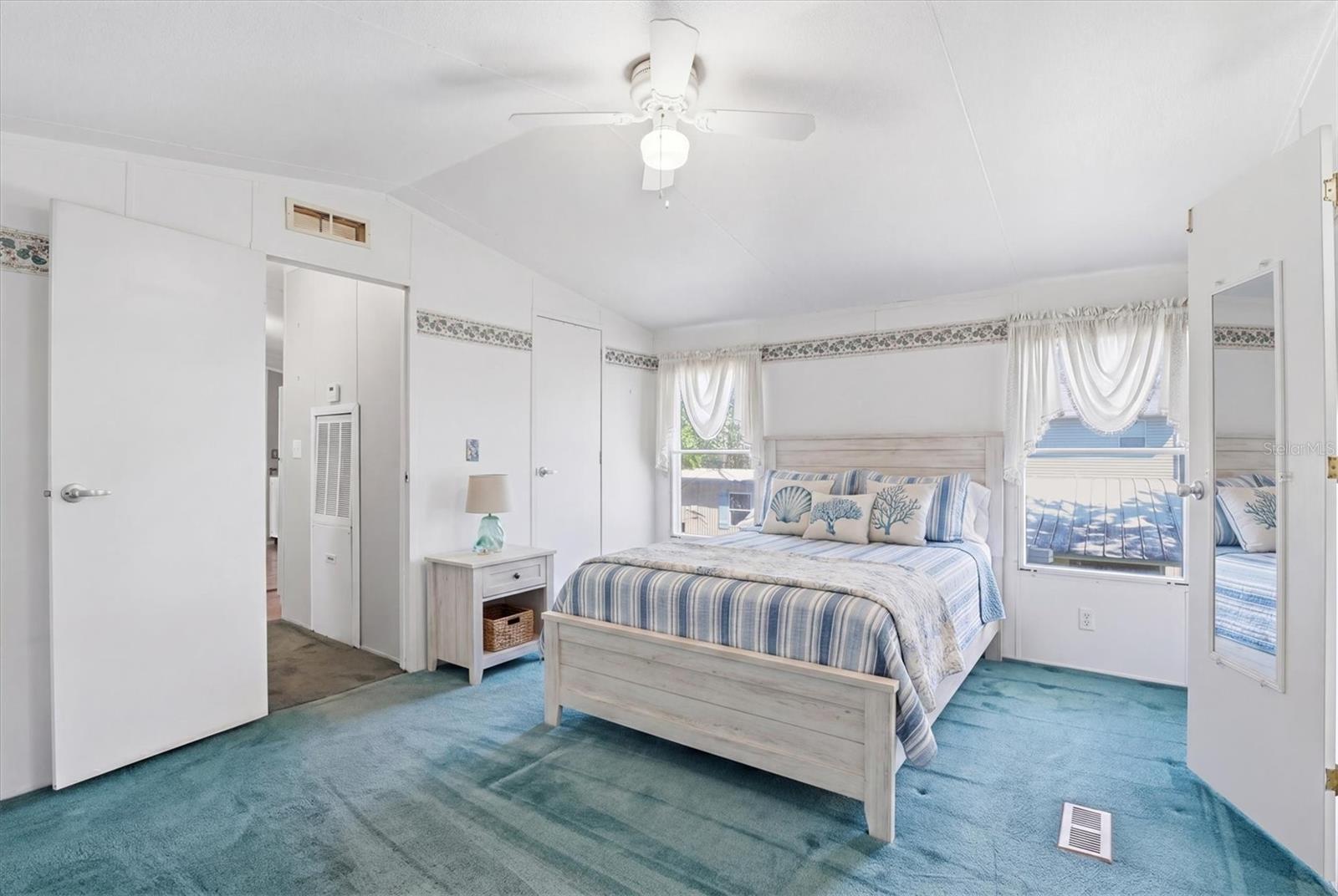 6169 WAVERLY RD, WEEKI WACHEE, FL, 34607