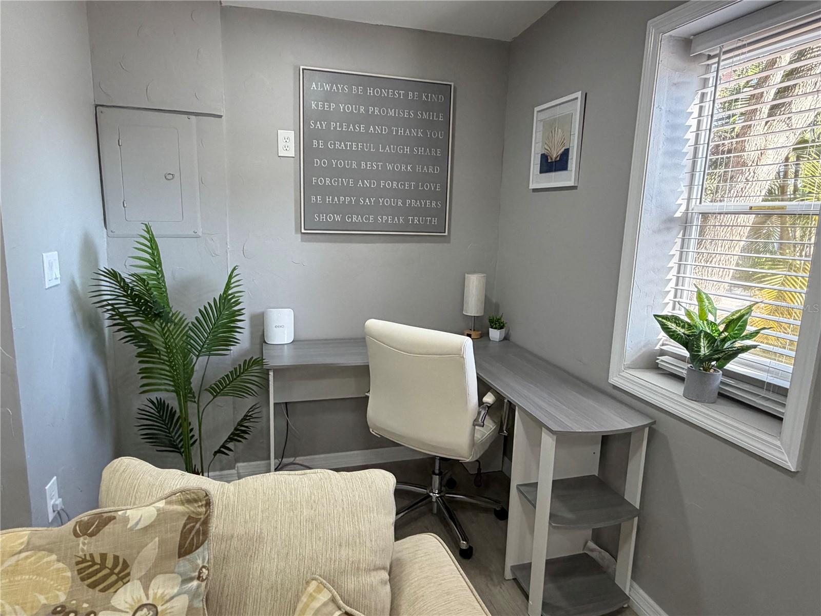 432 2ND AVE NE, LARGO, FL, 33770