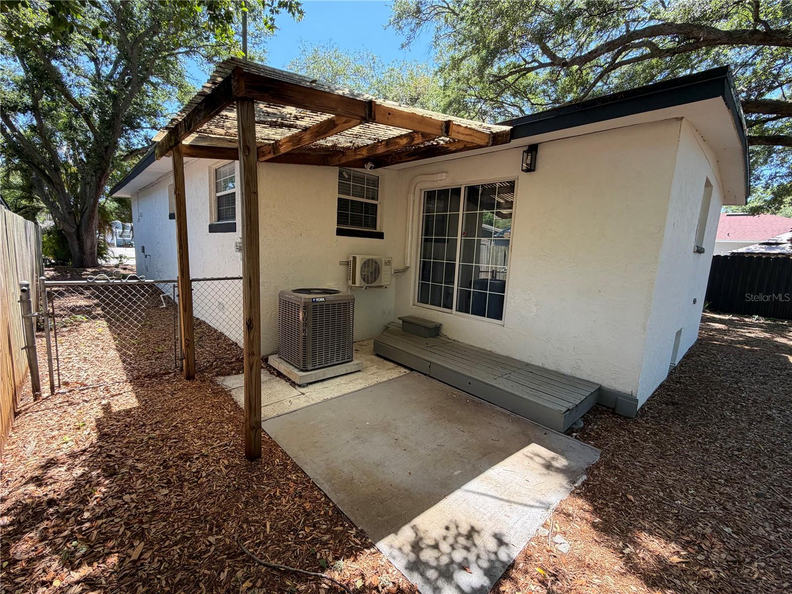 432 2ND AVE NE, LARGO, FL, 33770