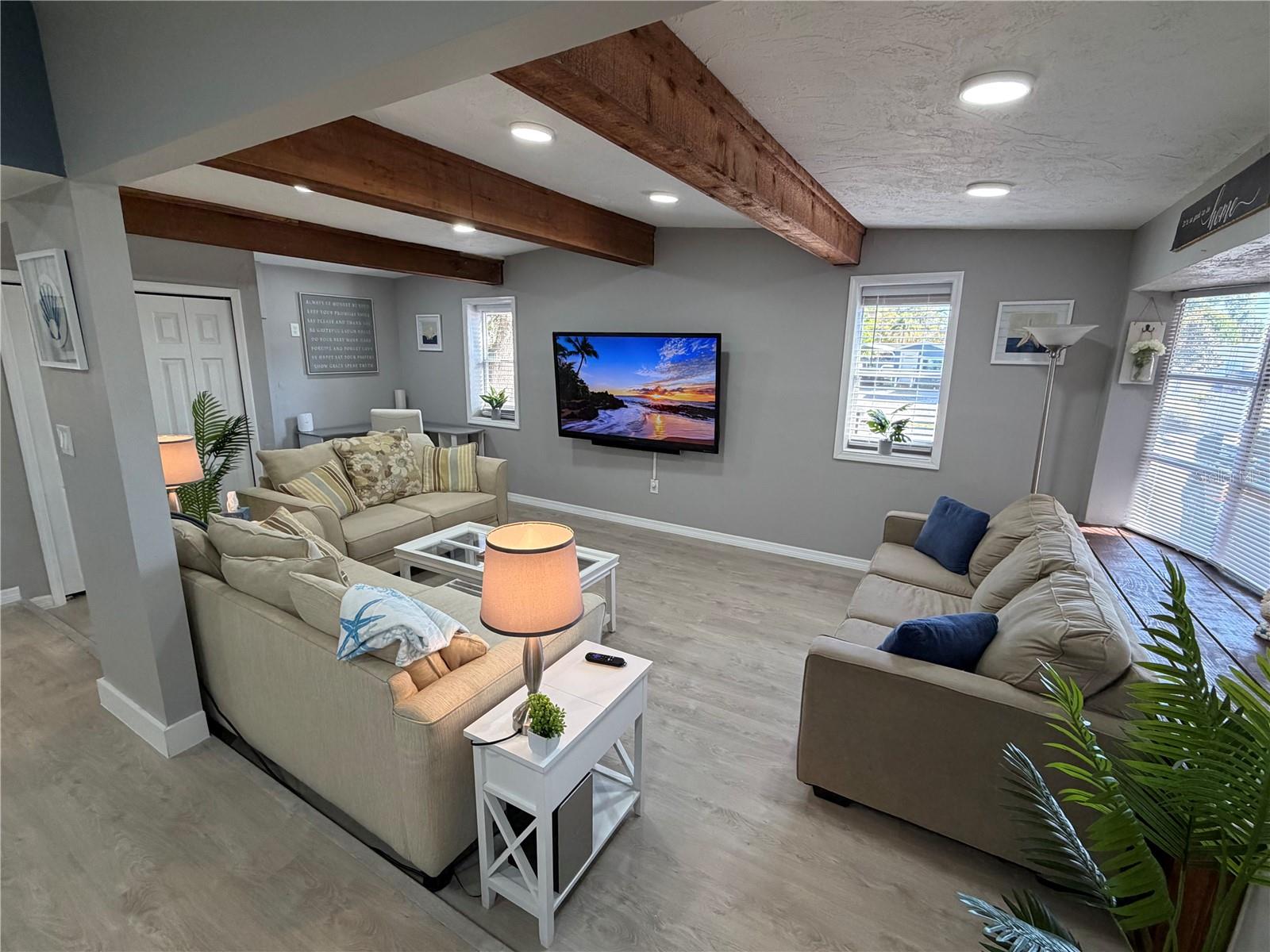 432 2ND AVE NE, LARGO, FL, 33770