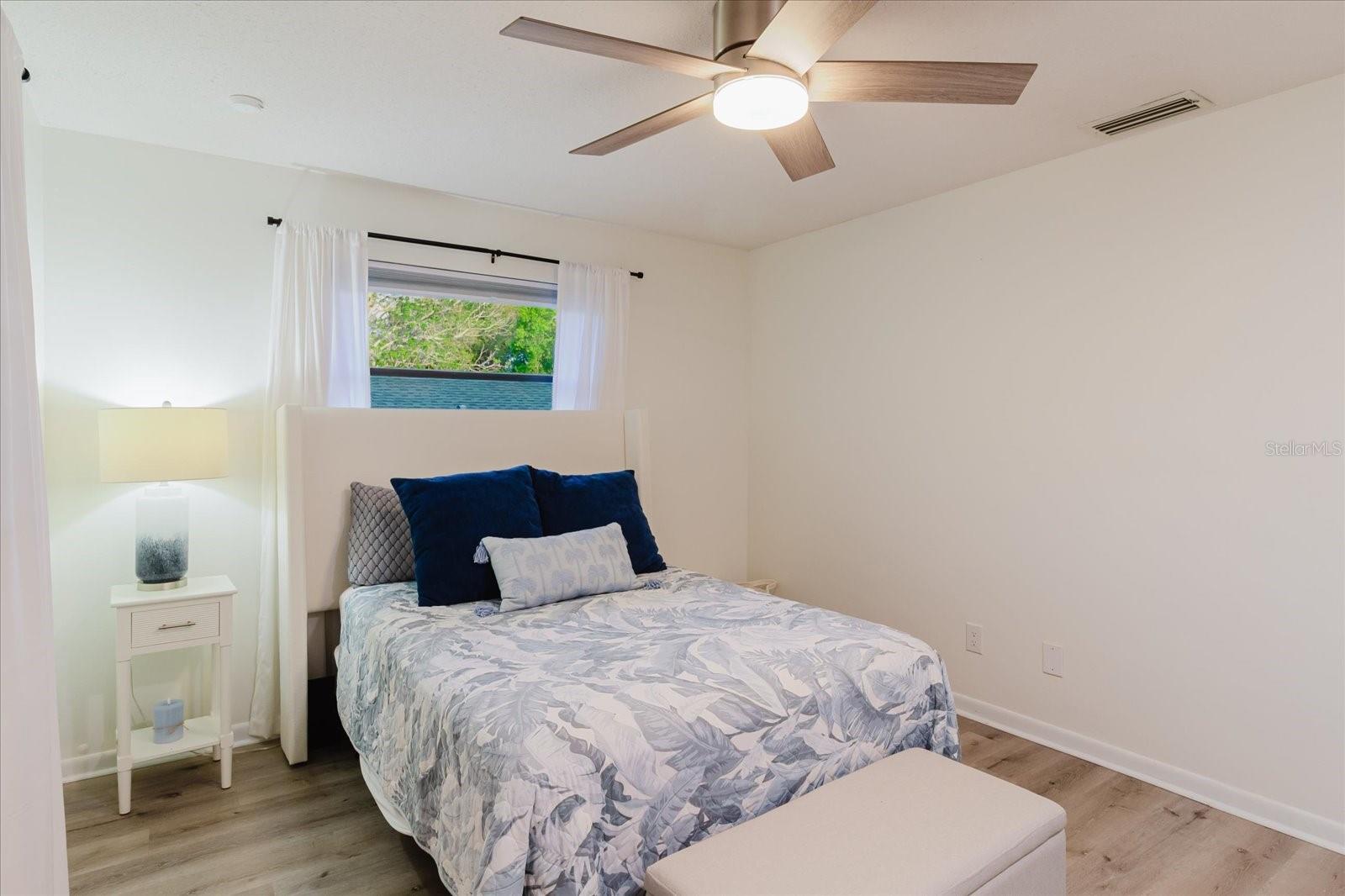 715 ROLLING HILLS DR, PALM HARBOR, FL, 34683