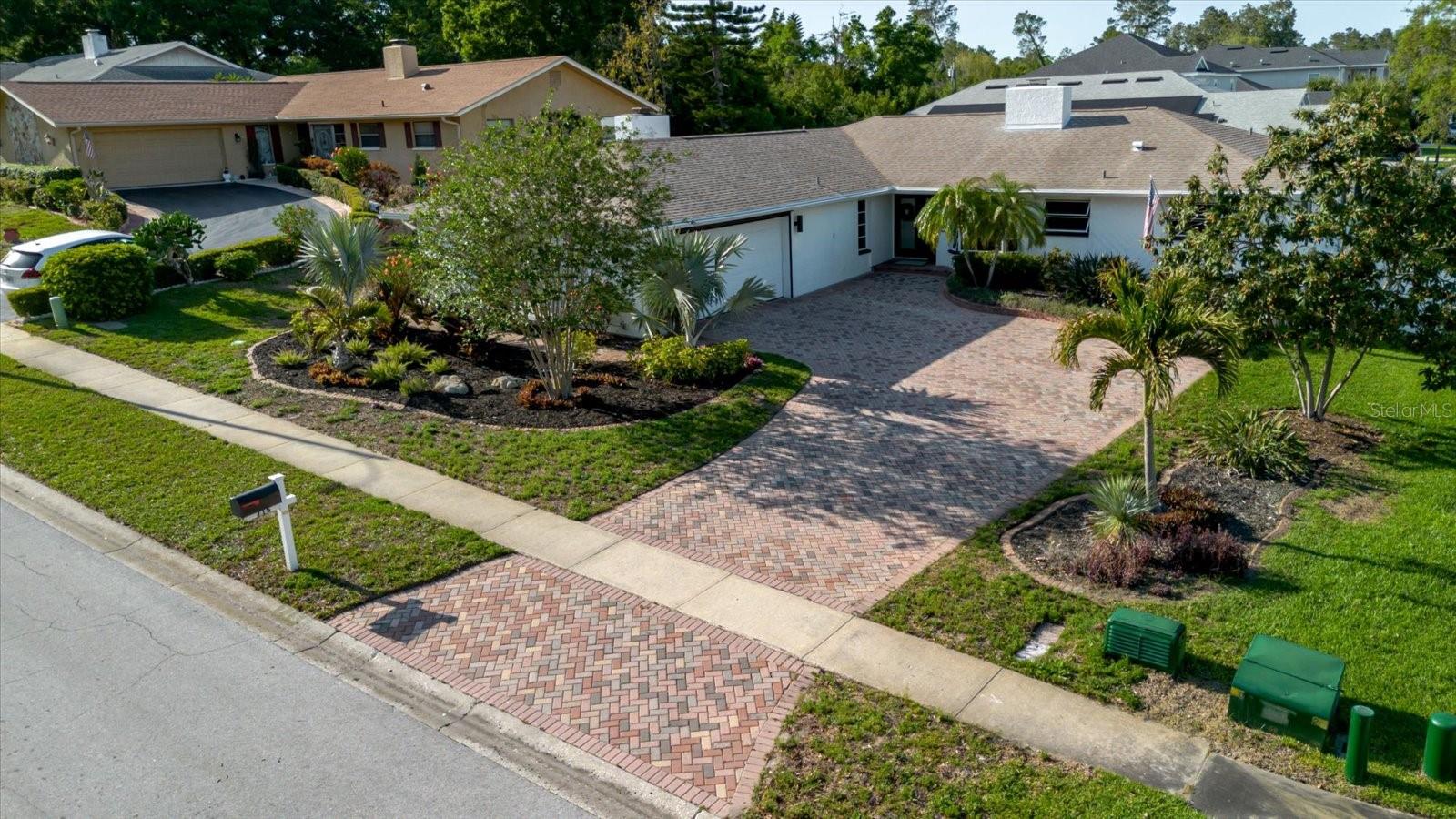 715 ROLLING HILLS DR, PALM HARBOR, FL, 34683