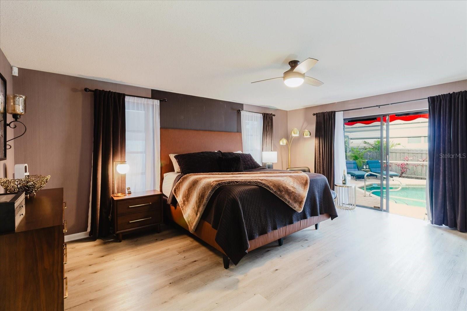 715 ROLLING HILLS DR, PALM HARBOR, FL, 34683