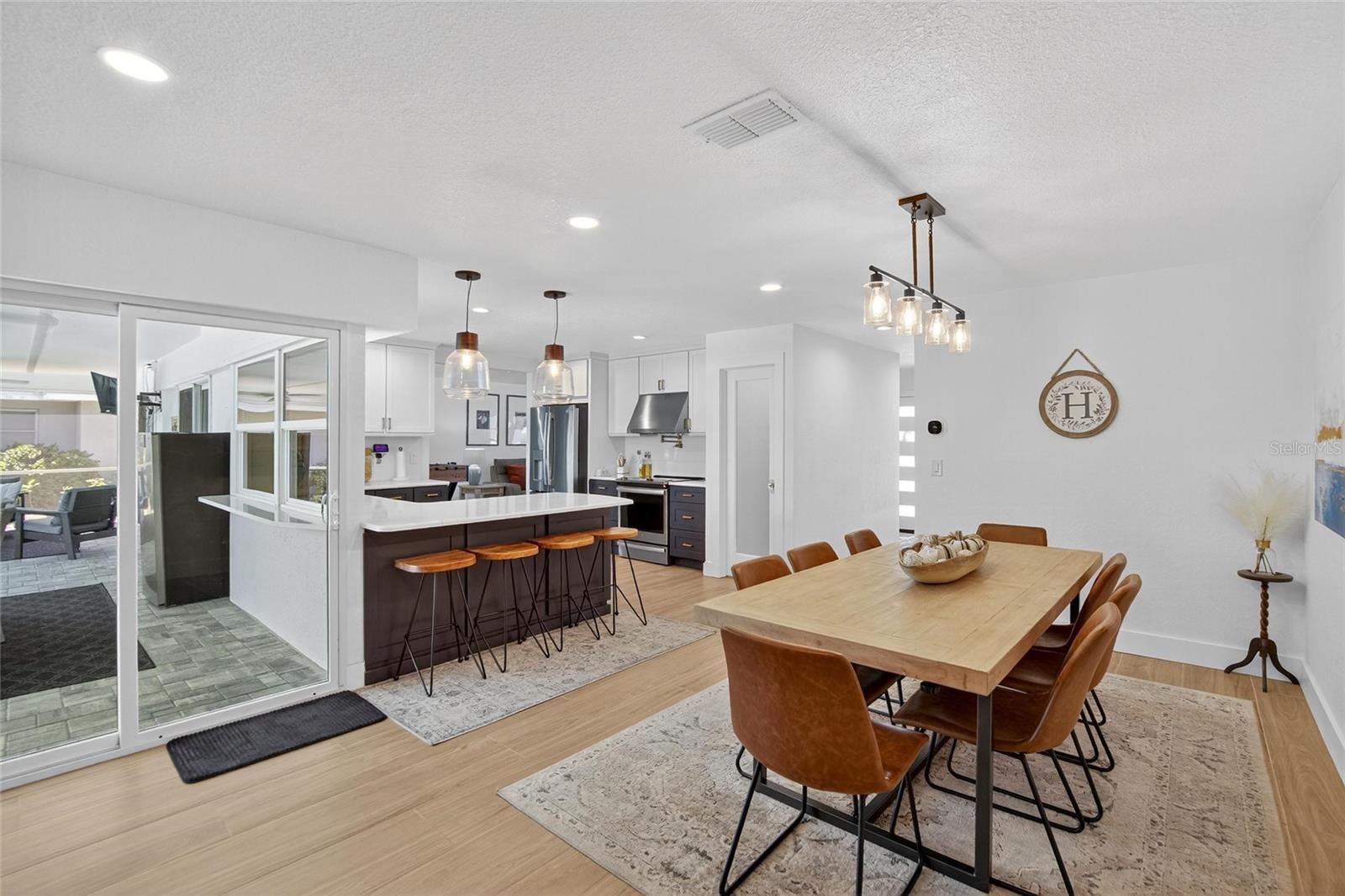 6337 COCOA LN, APOLLO BEACH, FL, 33572