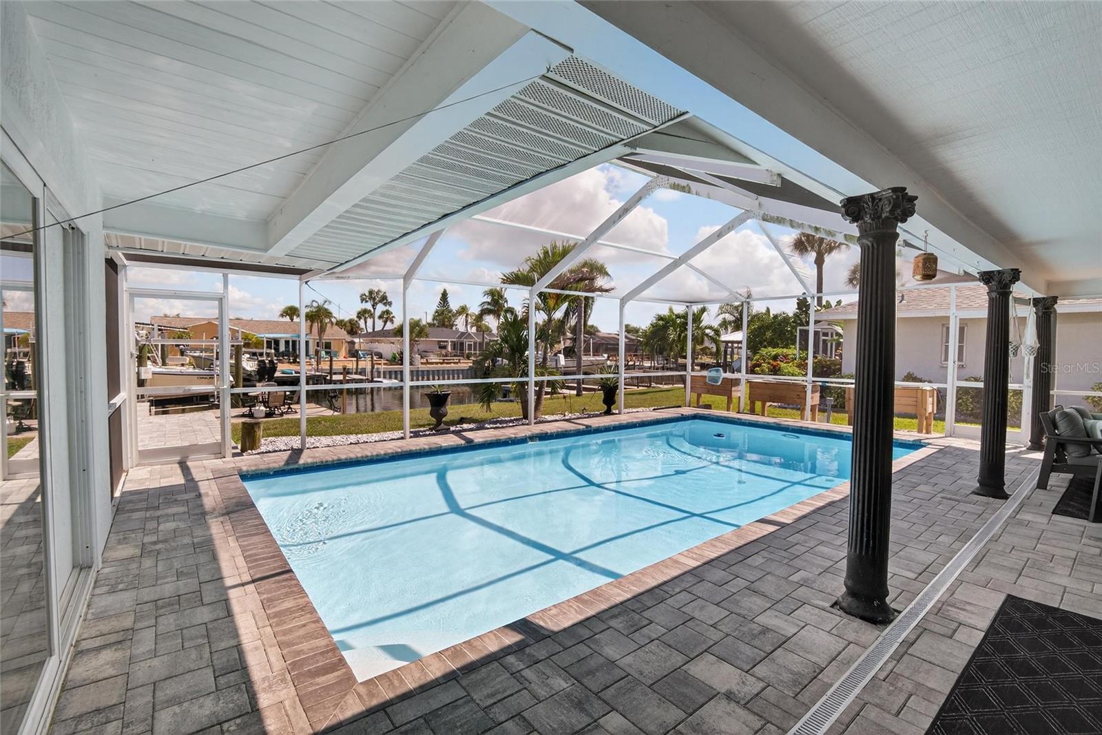 6337 COCOA LN, APOLLO BEACH, FL, 33572