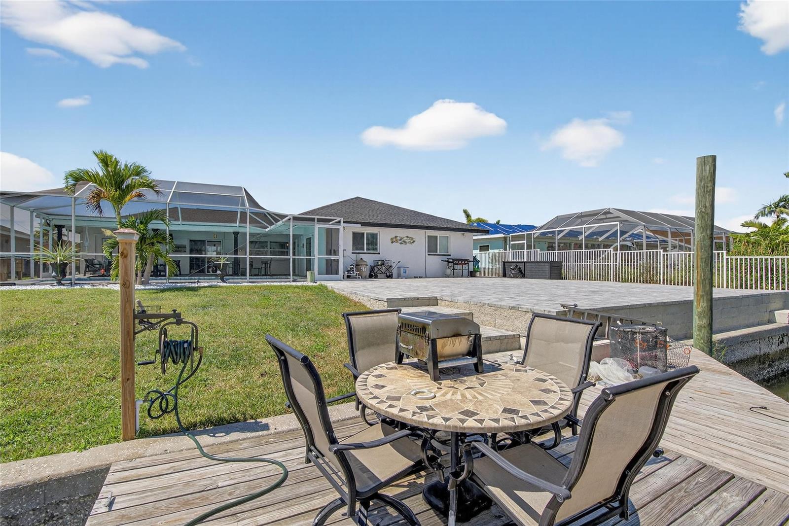 6337 COCOA LN, APOLLO BEACH, FL, 33572