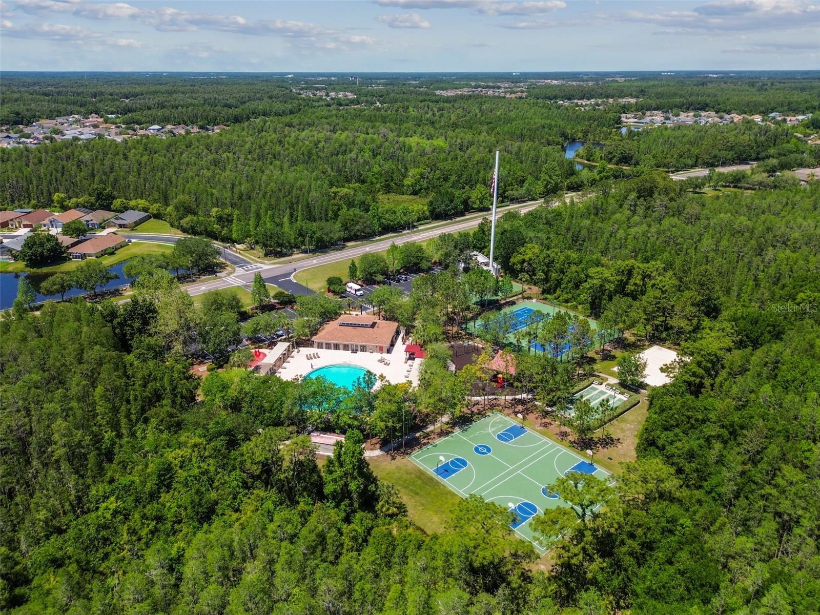 2336 NESSLEWOOD DR, WESLEY CHAPEL, FL, 33543