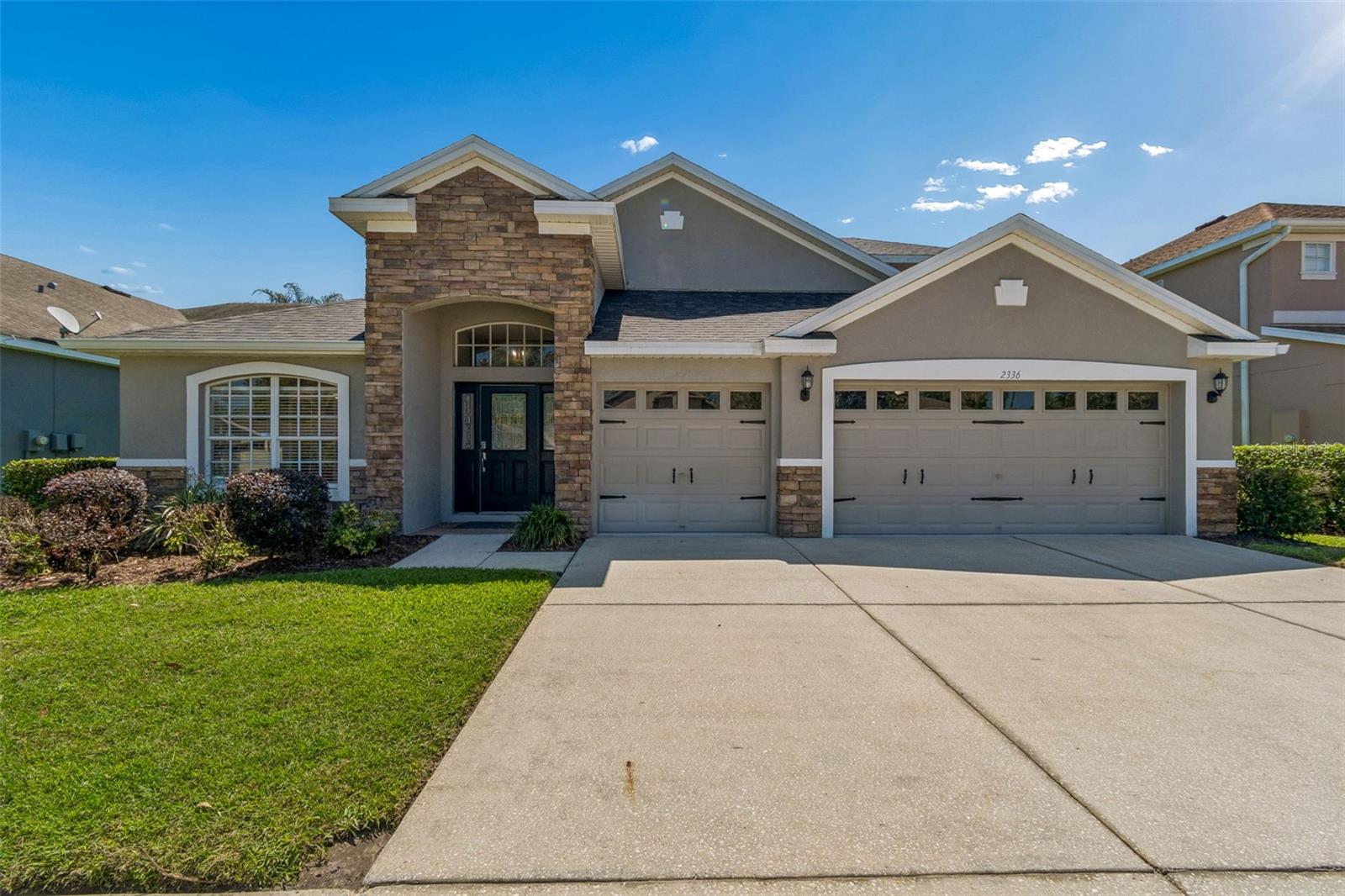 2336 NESSLEWOOD DR, WESLEY CHAPEL, FL, 33543