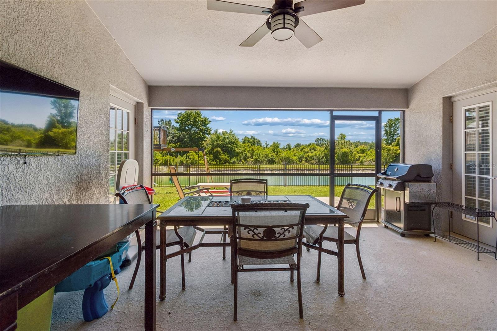 2336 NESSLEWOOD DR, WESLEY CHAPEL, FL, 33543