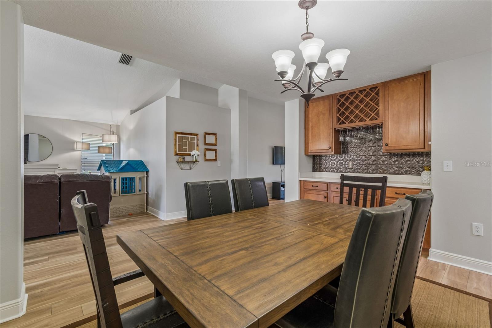 2336 NESSLEWOOD DR, WESLEY CHAPEL, FL, 33543