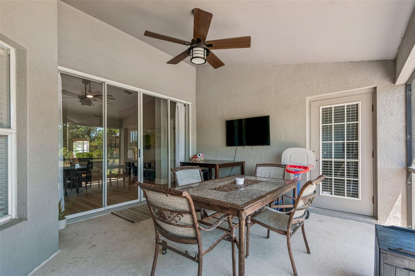 2336 NESSLEWOOD DR, WESLEY CHAPEL, FL, 33543