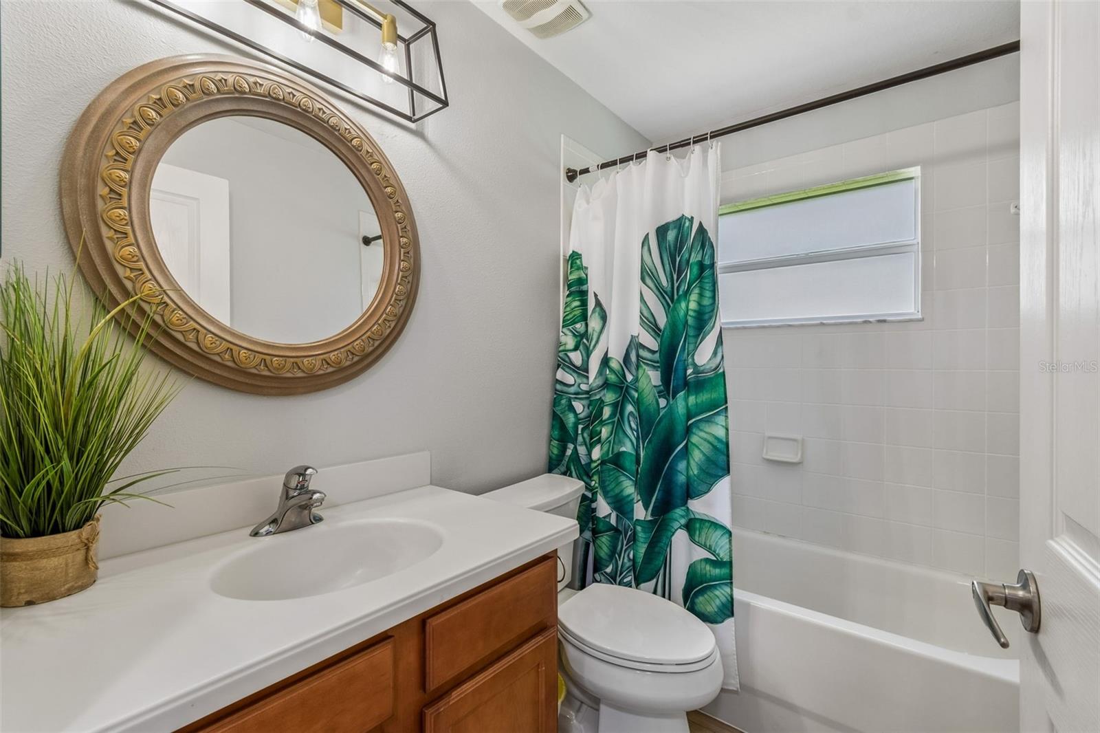 2336 NESSLEWOOD DR, WESLEY CHAPEL, FL, 33543