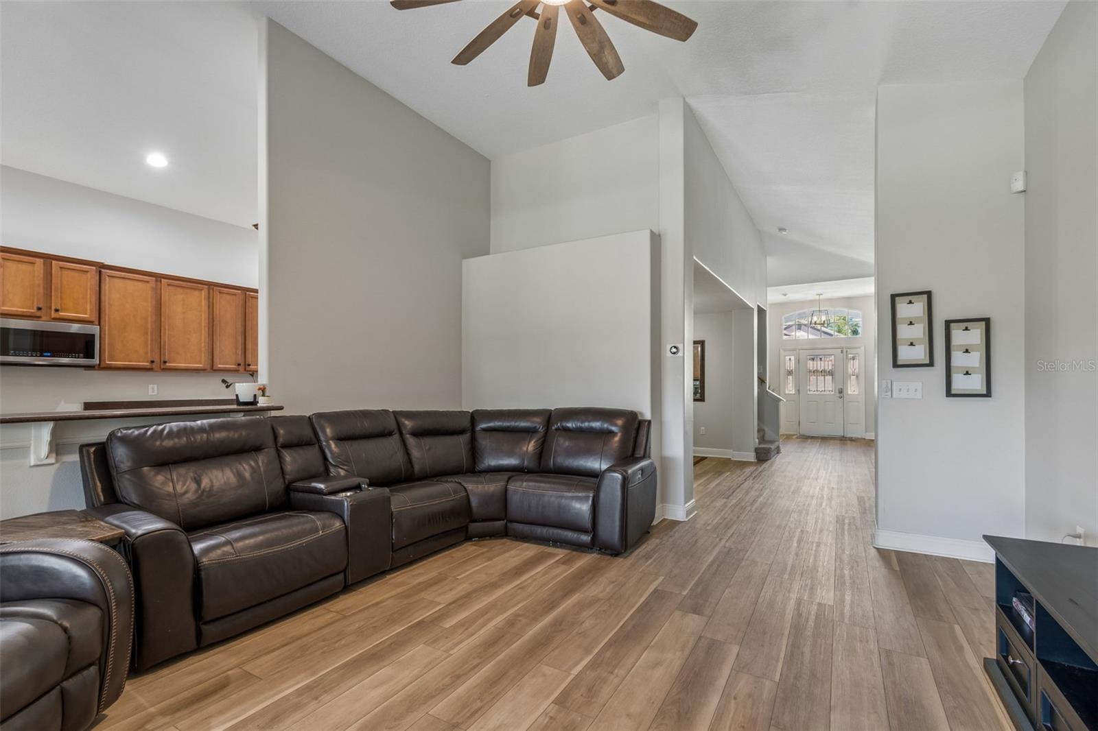 2336 NESSLEWOOD DR, WESLEY CHAPEL, FL, 33543