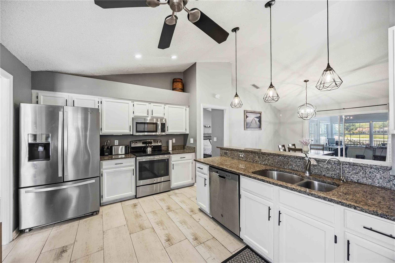 4851 HAMLETS GROVE DR, SARASOTA, FL, 34235