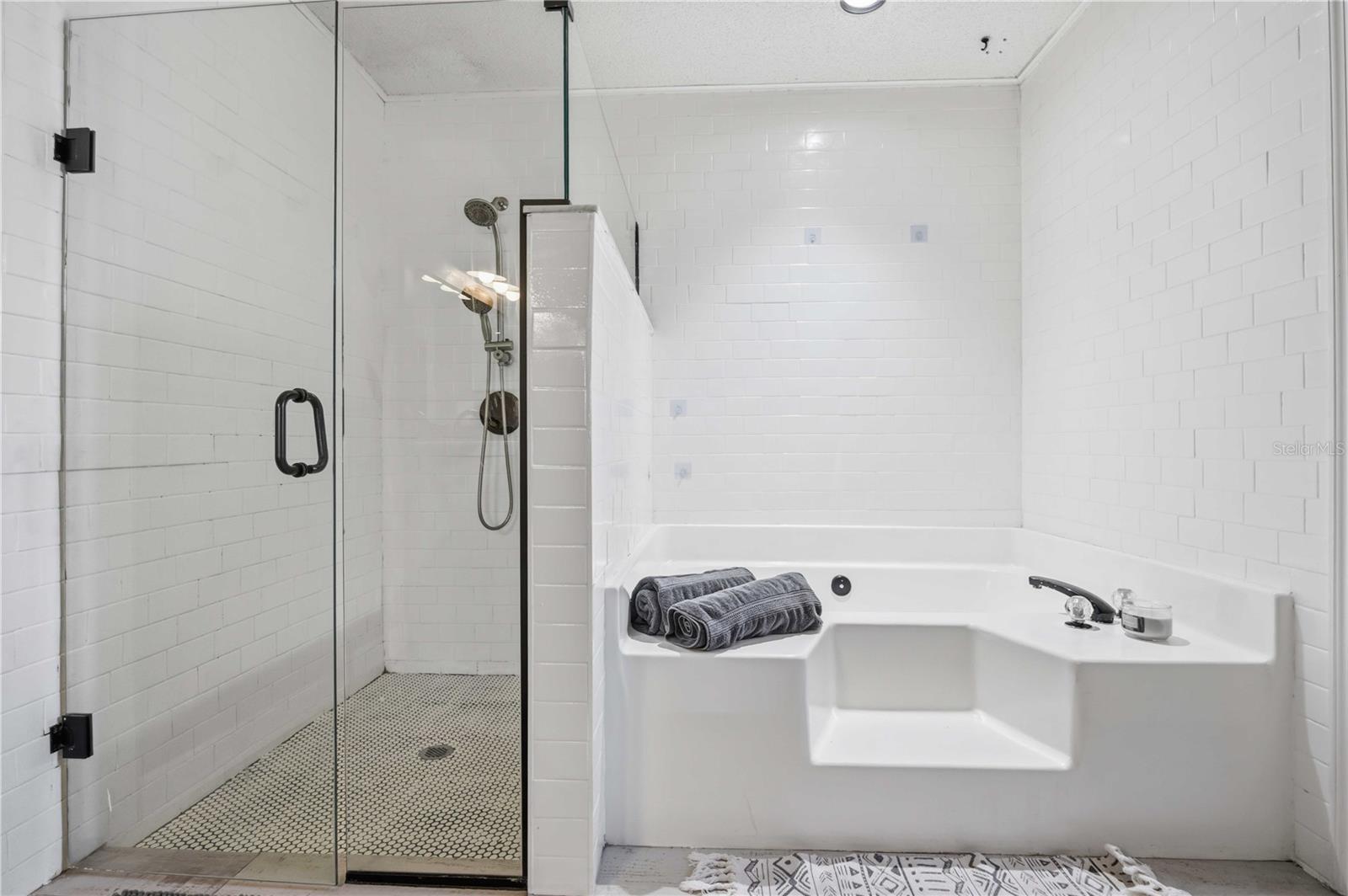 4851 HAMLETS GROVE DR, SARASOTA, FL, 34235