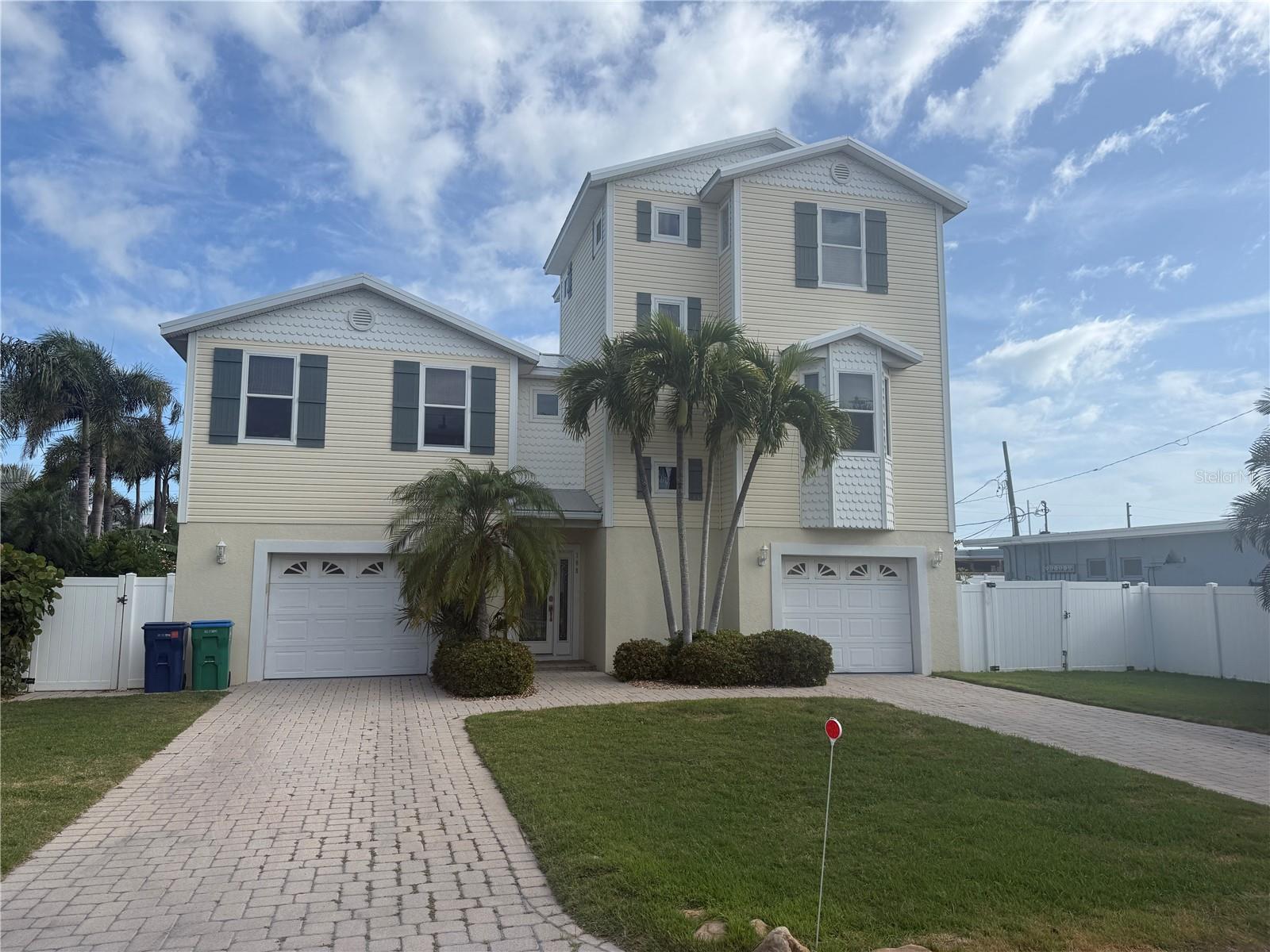 308 55TH ST, HOLMES BEACH, FL, 34217