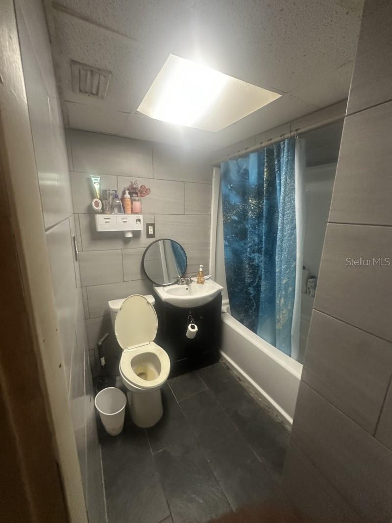 5925 67TH AVE N, PINELLAS PARK, FL, 33781