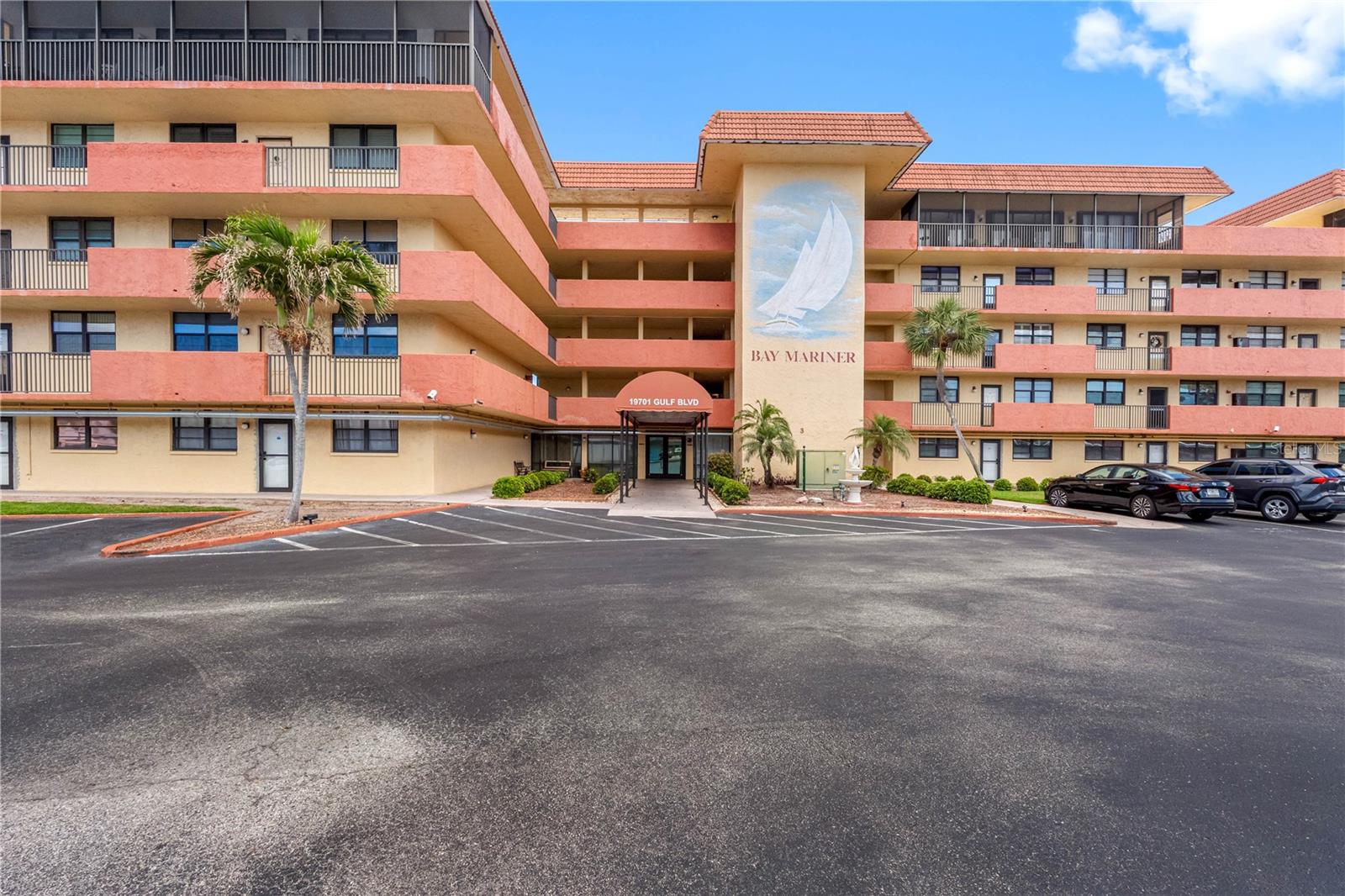 19701 GULF BLVD #307, INDIAN SHORES, FL, 33785