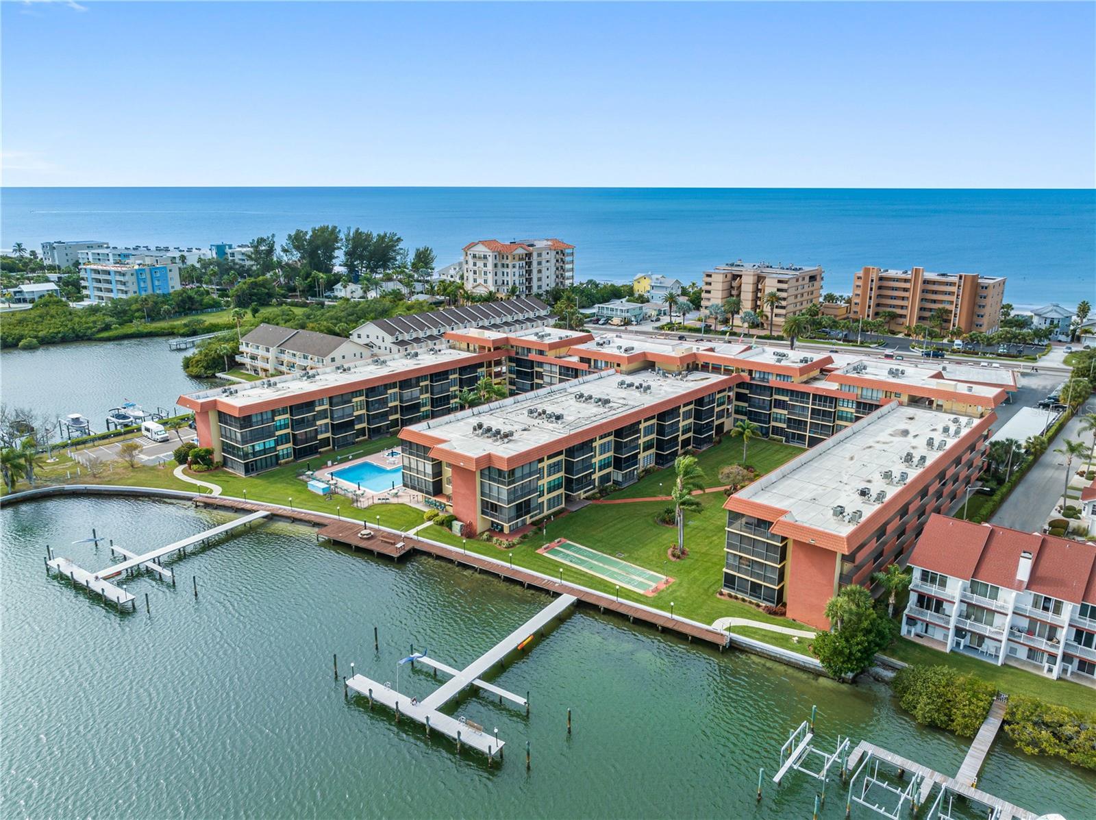 19701 GULF BLVD #307, INDIAN SHORES, FL, 33785