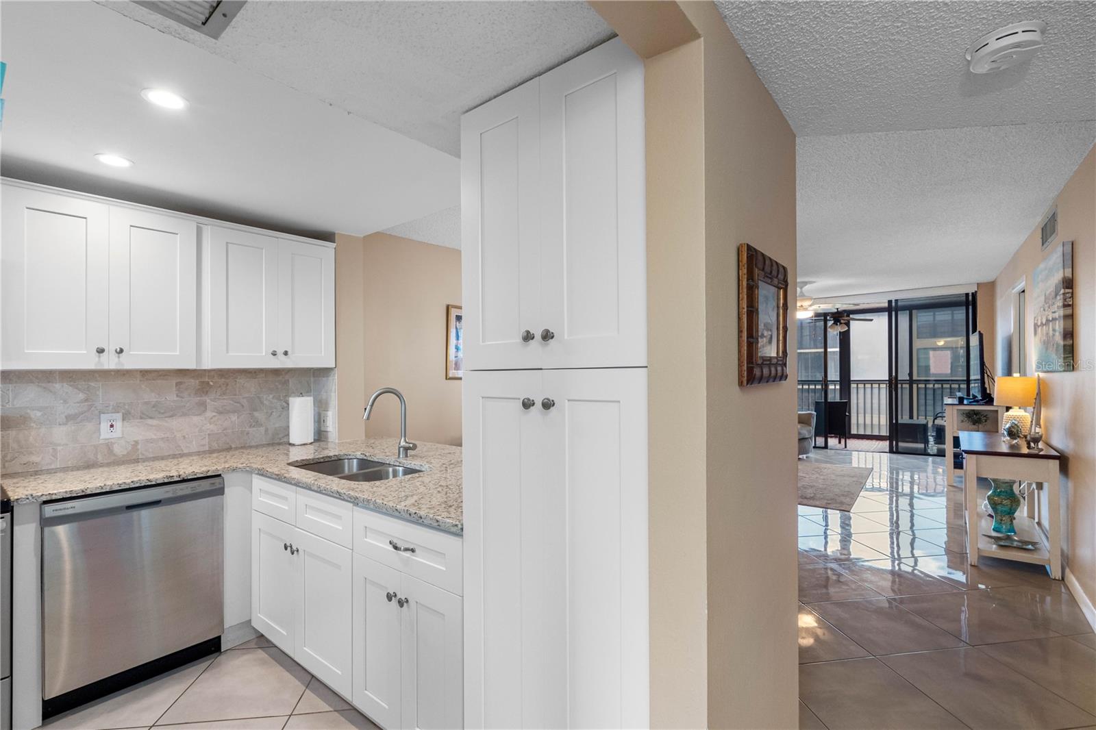 19701 GULF BLVD #307, INDIAN SHORES, FL, 33785