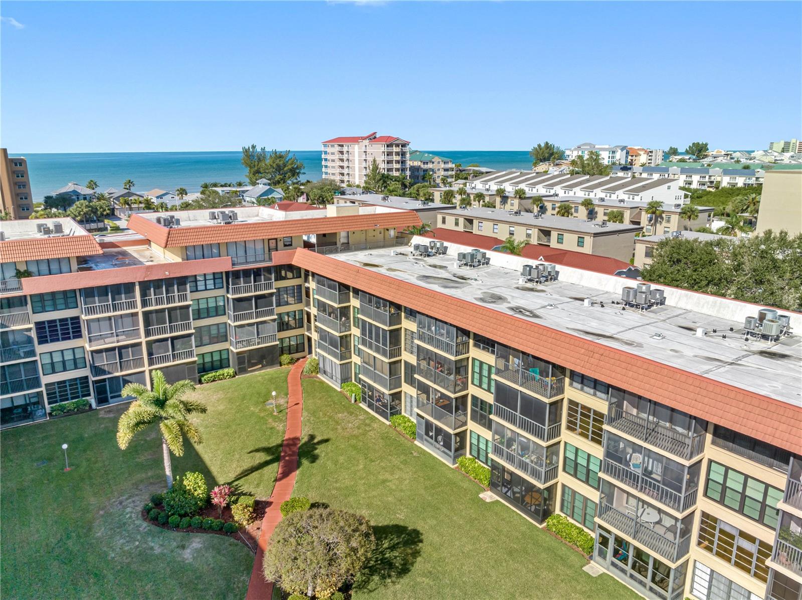 19701 GULF BLVD #307, INDIAN SHORES, FL, 33785