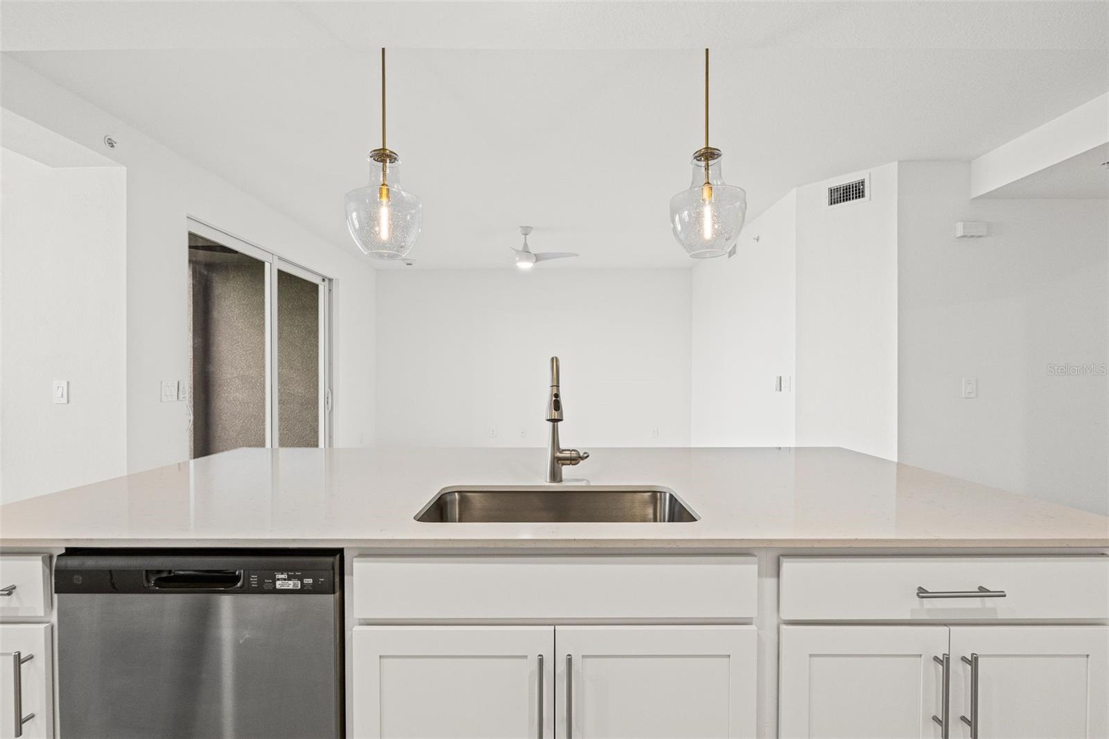 19015 SCALLOP LOOP #104, LAKEWOOD RANCH, FL, 34211