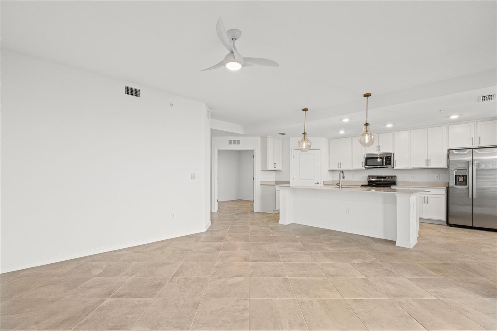 19015 SCALLOP LOOP #104, LAKEWOOD RANCH, FL, 34211